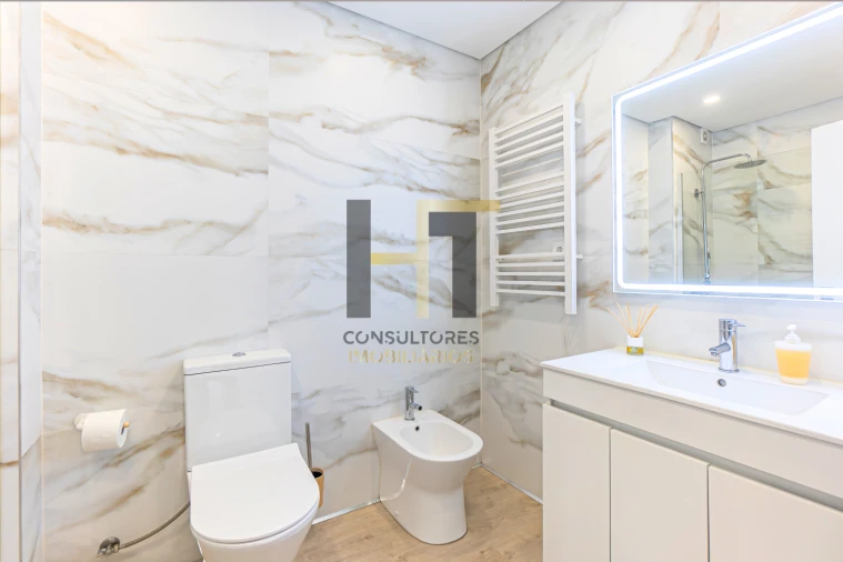 Apartamento T3 para Venda em Nogueira e Silva Escura Foto 16