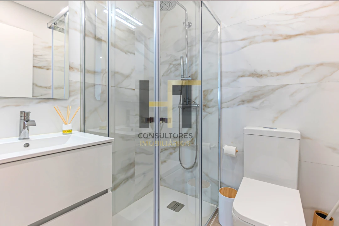 Apartamento T3 para Venda em Nogueira e Silva Escura Foto 15