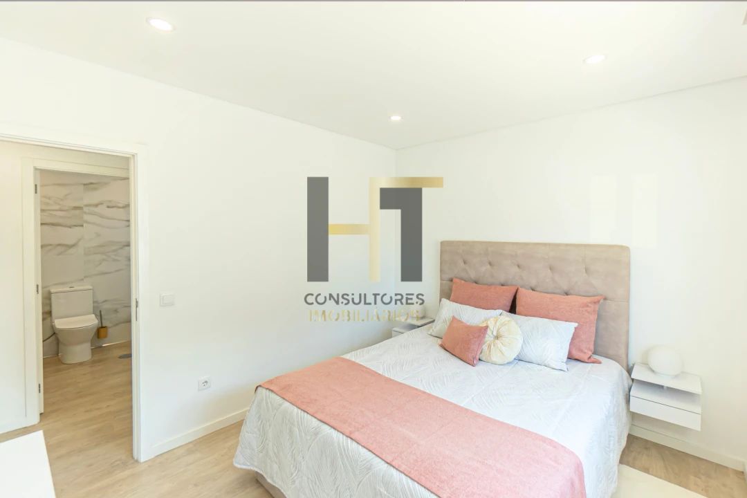 Apartamento T3 para Venda em Nogueira e Silva Escura Foto 10