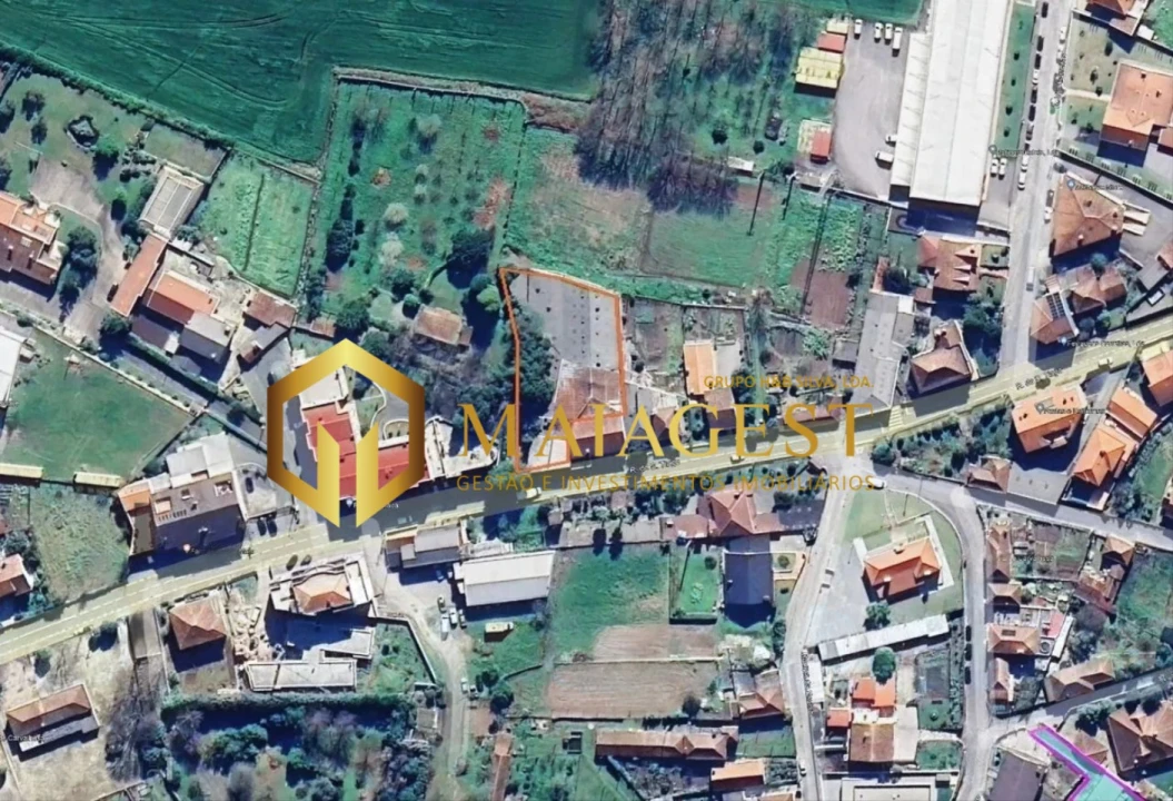 Armazém para Venda em Carvalhosa Foto 12