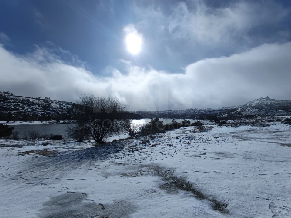 Moradia T1 para Venda em Aldeias e Mangualde da Serra Foto 4