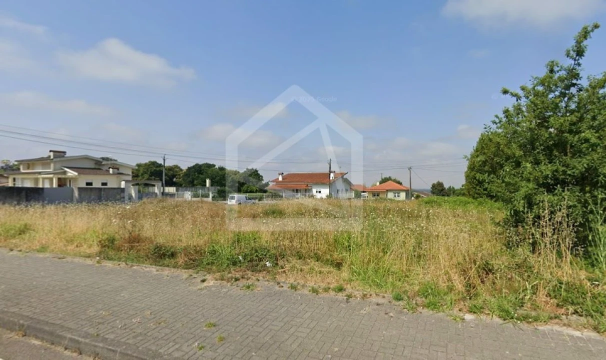 Terreno para Venda em Pinheiro da Bemposta, Travanca e Palmaz Foto 2