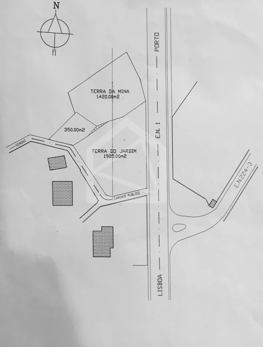 Terreno para Venda em Pinheiro da Bemposta, Travanca e Palmaz