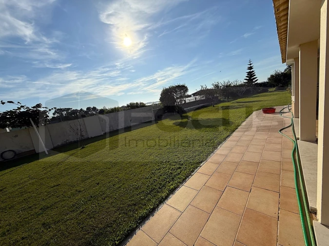 Moradia T4 para Venda em Gafanha da Encarnação Foto 18