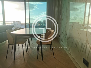 Apartamento T2 para Venda em Faro (Sé e São Pedro)