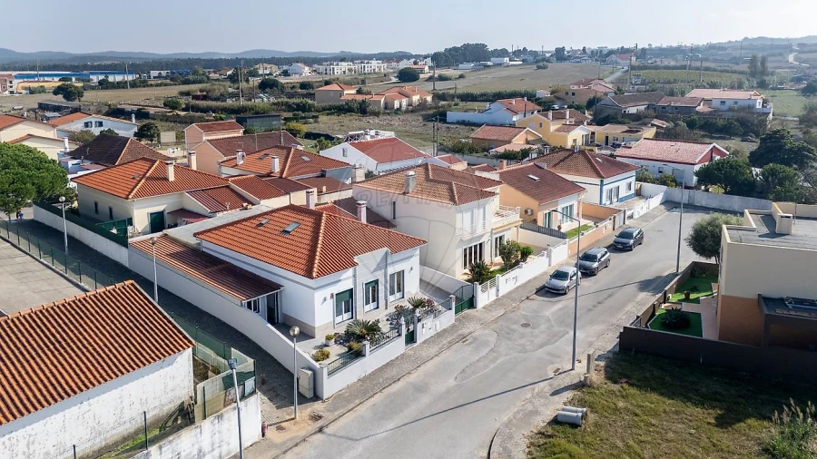 Moradia T4 para Venda em A dos Cunhados e Maceira Foto 42