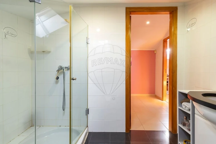 Moradia T4 para Venda em A dos Cunhados e Maceira Foto 26