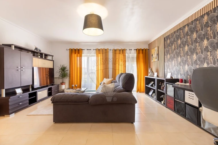 Moradia T4 para Venda em A dos Cunhados e Maceira Foto 7