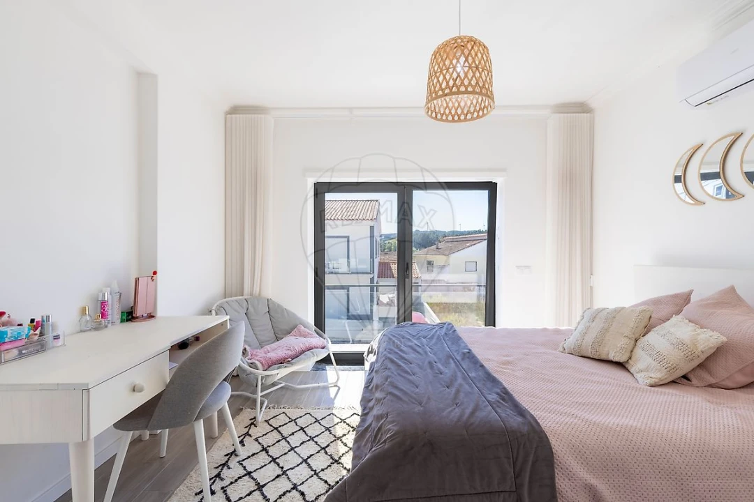 Moradia T3 para Venda em A dos Francos Foto 15