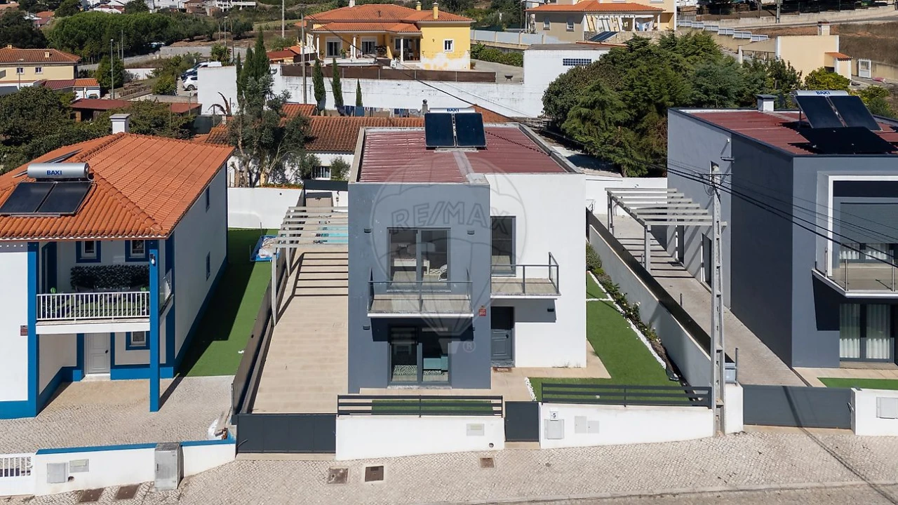 Moradia T3 para Venda em A dos Francos Foto 42