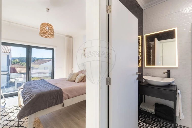 Moradia T3 para Venda em A dos Francos Foto 17