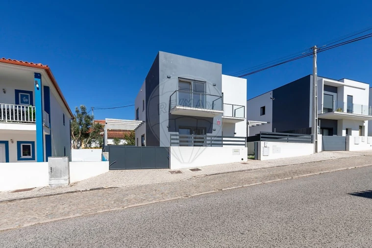 Moradia T3 para Venda em A dos Francos Foto 39