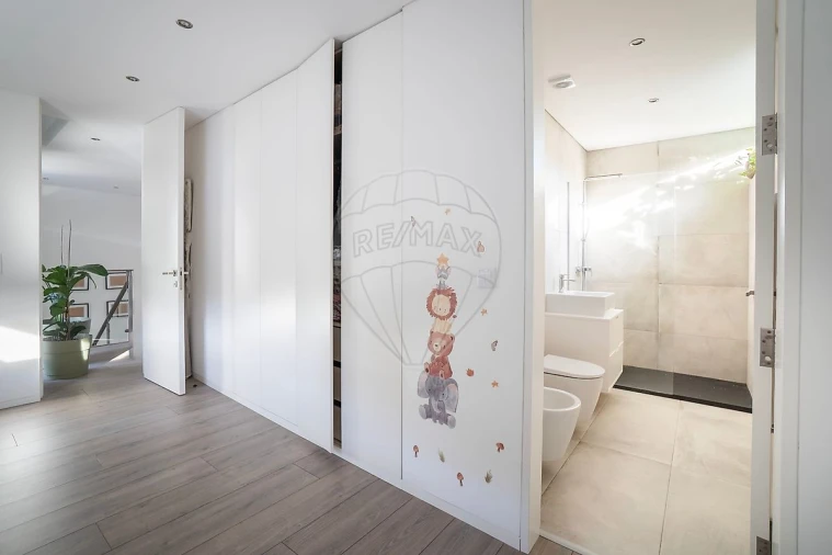 Moradia T4 para Venda em Macieira de Cambra Foto 26