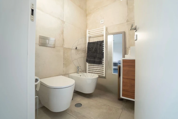 Moradia T4 para Venda em Macieira de Cambra Foto 38