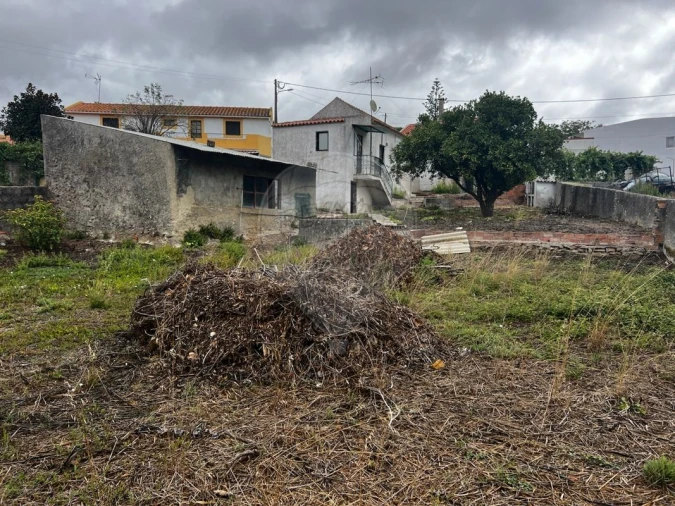 Moradia T2 para Venda em Lousa Foto 10