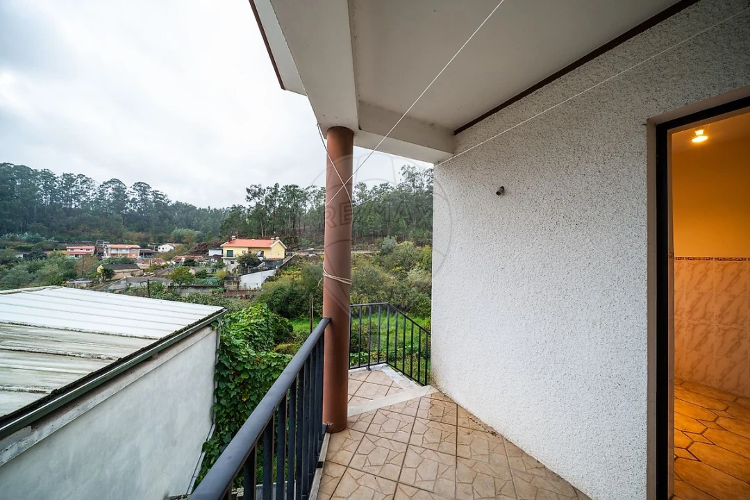 Moradia T3 para Venda em Recardães e Espinhel Foto 25