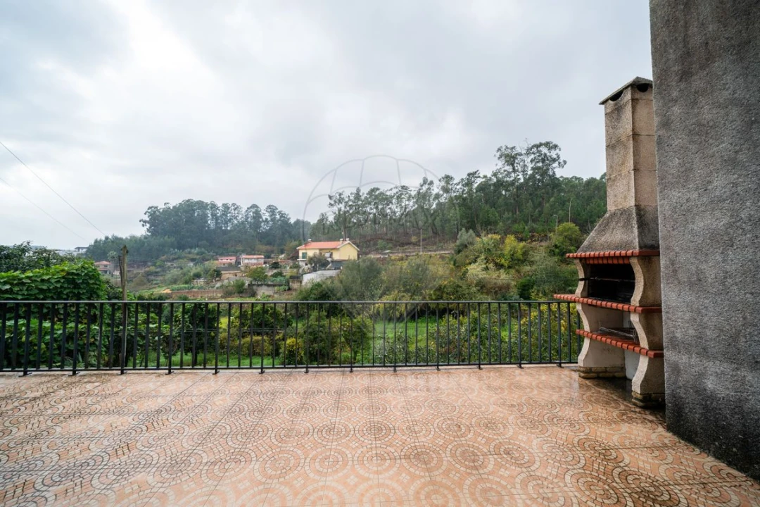 Moradia T3 para Venda em Recardães e Espinhel Foto 27