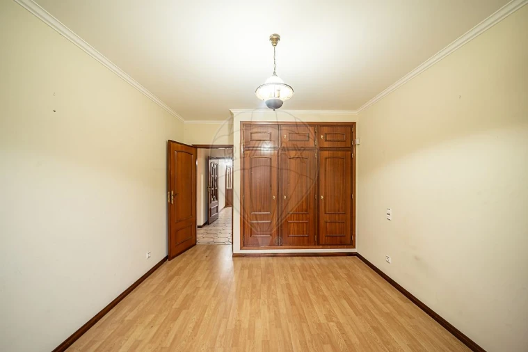 Moradia T3 para Venda em Recardães e Espinhel Foto 14