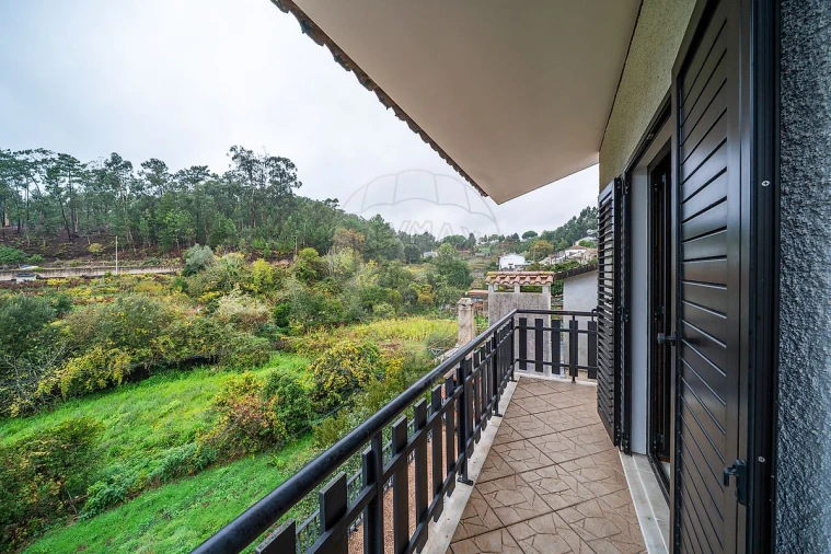 Moradia T3 para Venda em Recardães e Espinhel Foto 24