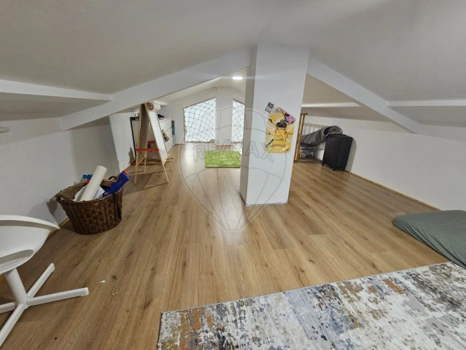 Moradia T2 para Venda em Oiã Foto 9