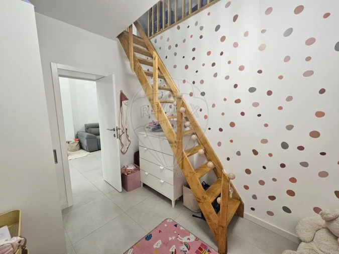 Moradia T2 para Venda em Oiã Foto 8