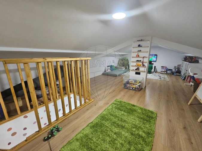 Moradia T2 para Venda em Oiã Foto 10