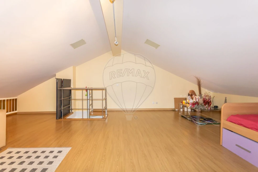 Moradia T3 para Venda em Pinhal Novo Foto 45