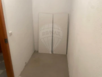 Apartamento T2 para Venda em Rio de Mouro