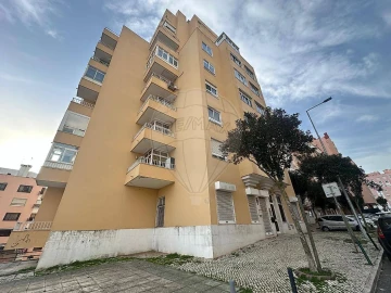 Apartamento T2 para Venda em Rio de Mouro