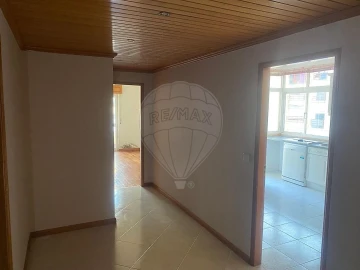 Apartamento T2 para Venda em Rio de Mouro