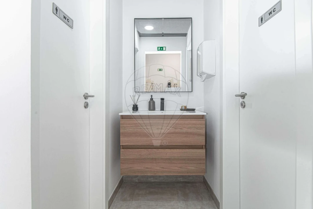 Escritório para Arrendamento em Vila Franca de Xira Foto 14