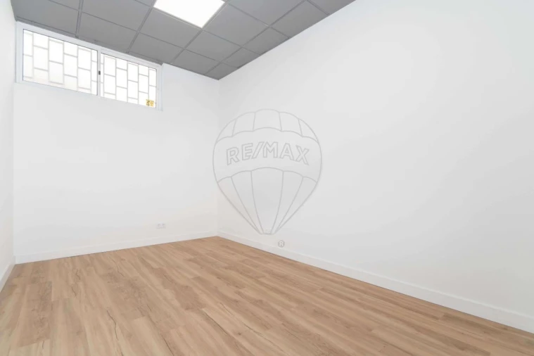 Escritório para Arrendamento em Vila Franca de Xira Foto 7