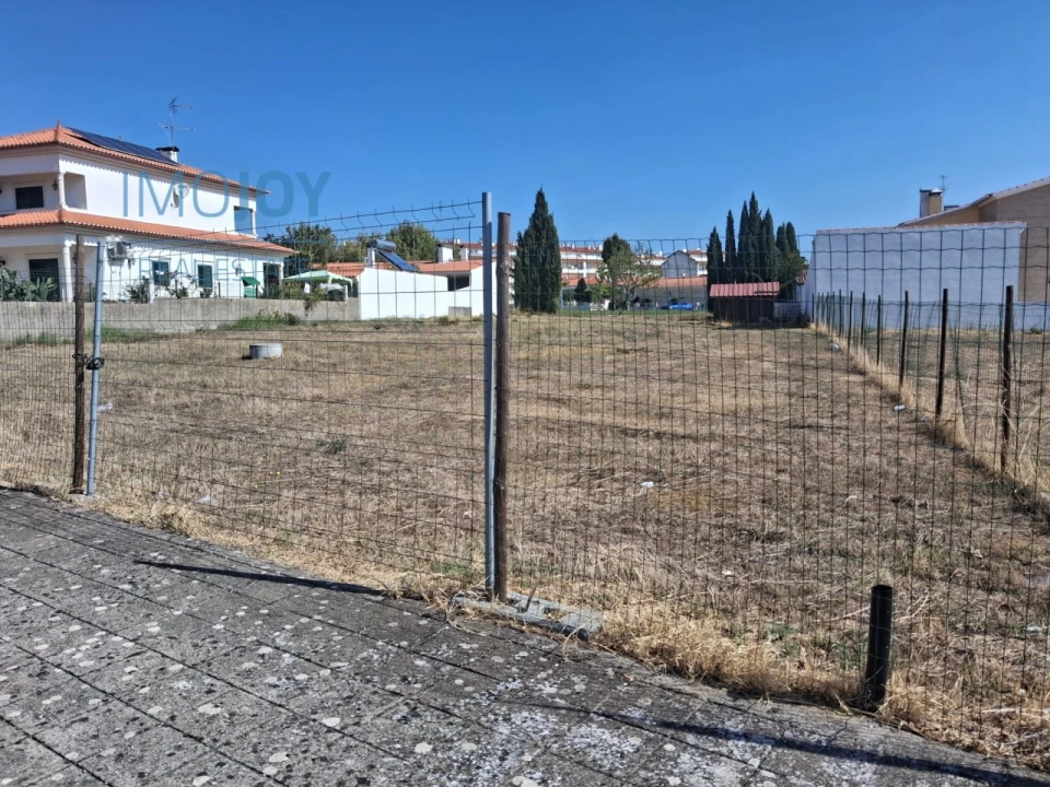 Terreno para Venda em Montalvo Foto 7