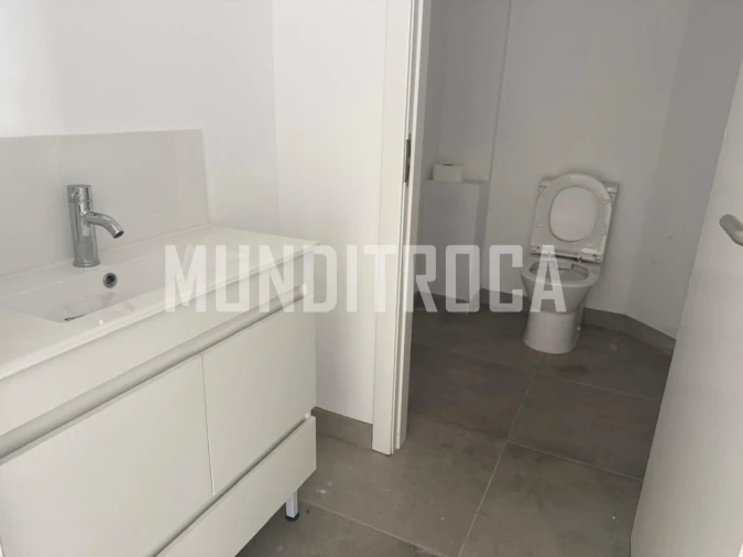 Armazém para Venda em Braga (São José de São Lázaro e São João do Souto) Foto 5