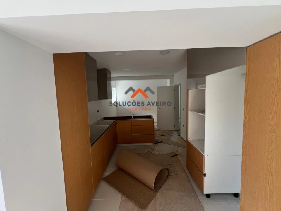 Moradia T3 para Venda em Ílhavo (São Salvador) Foto 6