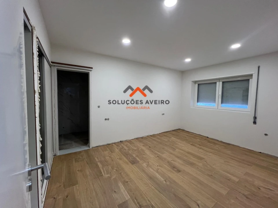 Moradia T3 para Venda em Ílhavo (São Salvador) Foto 17