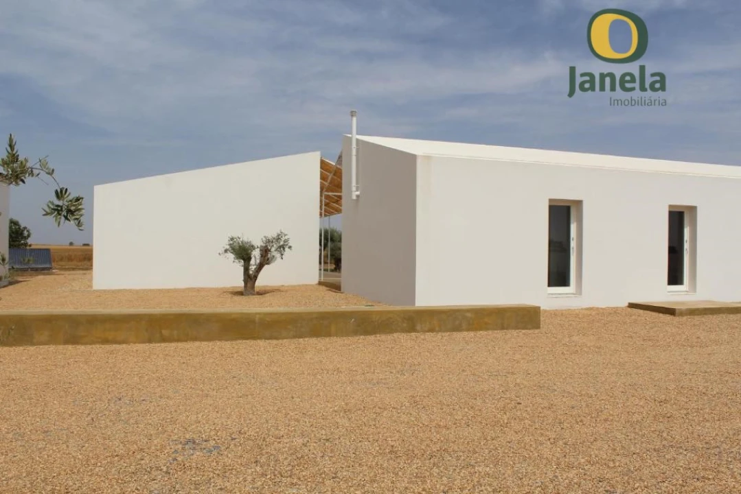 Negócio para Venda em Trigaches e São Brissos Foto 8