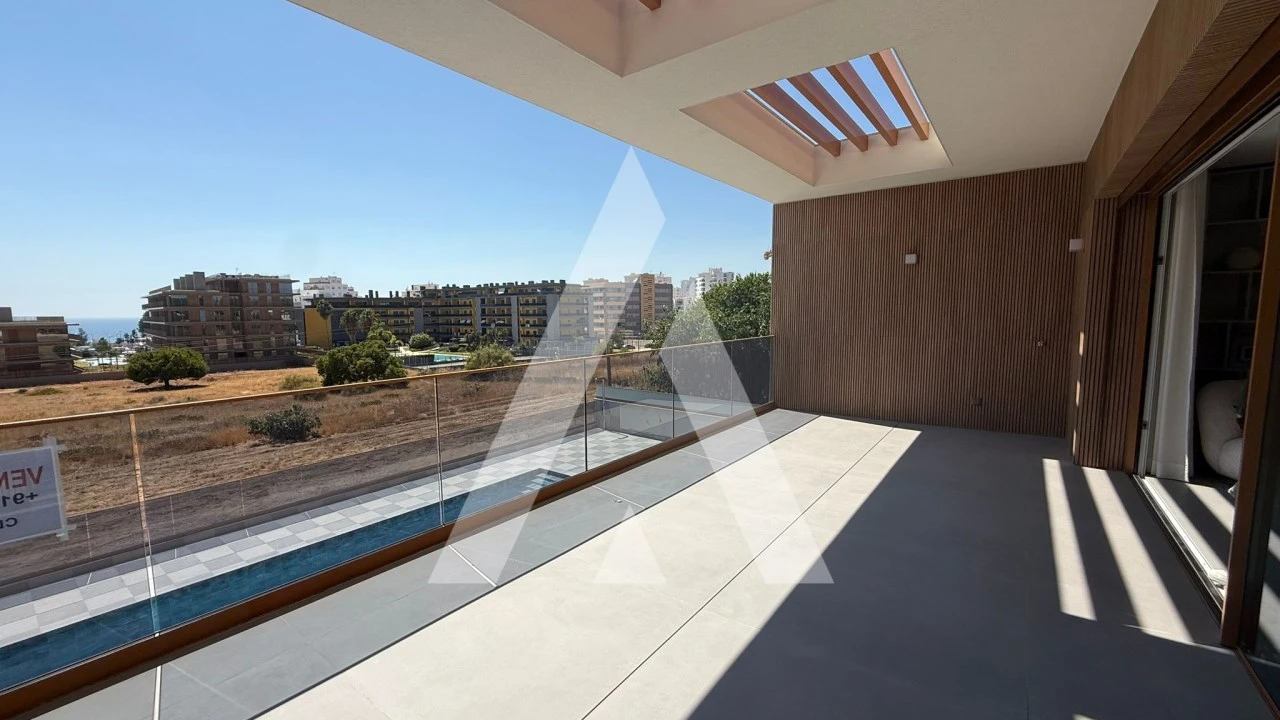 Apartamento T2 para Venda em Quarteira Foto 16