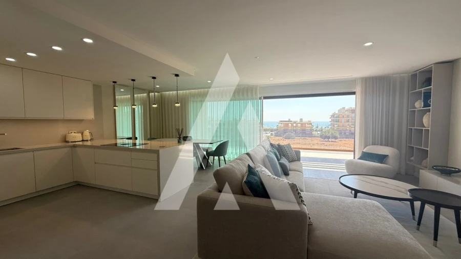 Apartamento T2 para Venda em Quarteira Foto 11