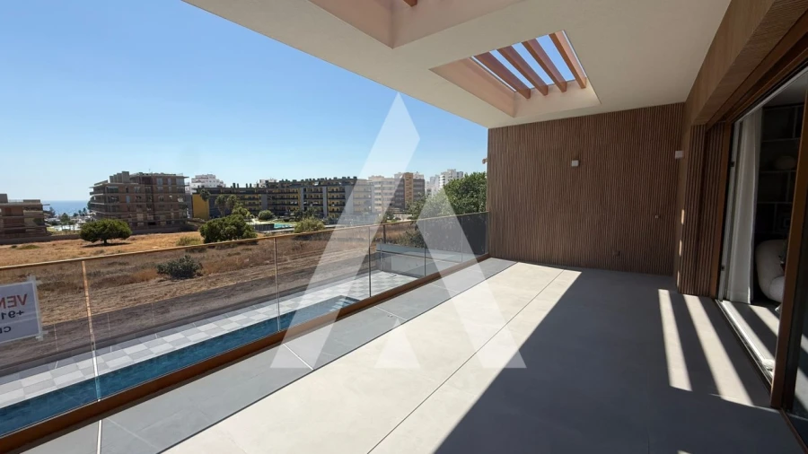 Apartamento T2 para Venda em Quarteira Foto 16