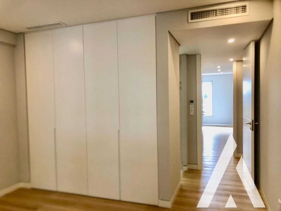 Apartamento T3 para Venda em Carcavelos e Parede Foto 76