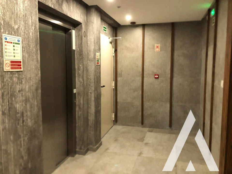 Apartamento T3 para Venda em Carcavelos e Parede Foto 84