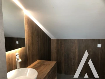 Apartamento T3 para Venda em Carcavelos e Parede