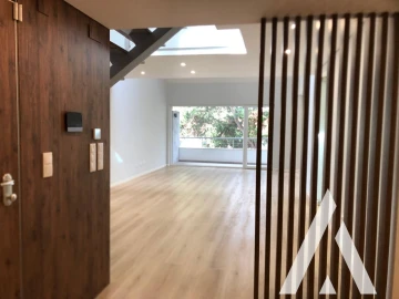 Apartamento T3 para Venda em Carcavelos e Parede