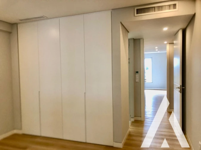 Apartamento T3 para Venda em Carcavelos e Parede Foto 76