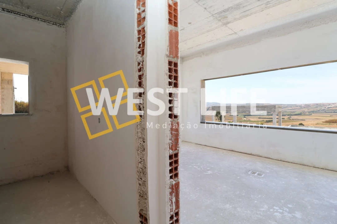 Moradia T4 para Venda em Ventosa Foto 7