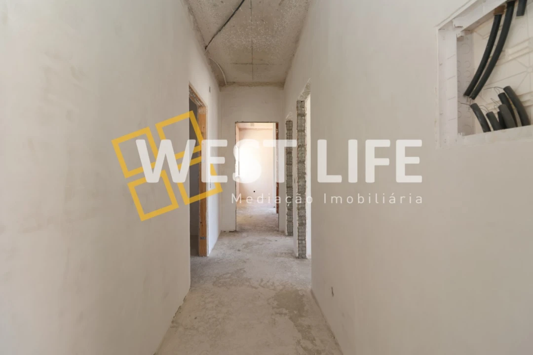 Moradia T4 para Venda em Ventosa Foto 9