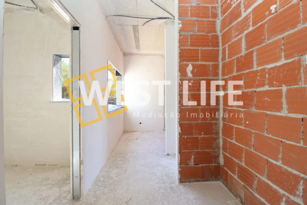 Moradia T4 para Venda em Ventosa Foto 14