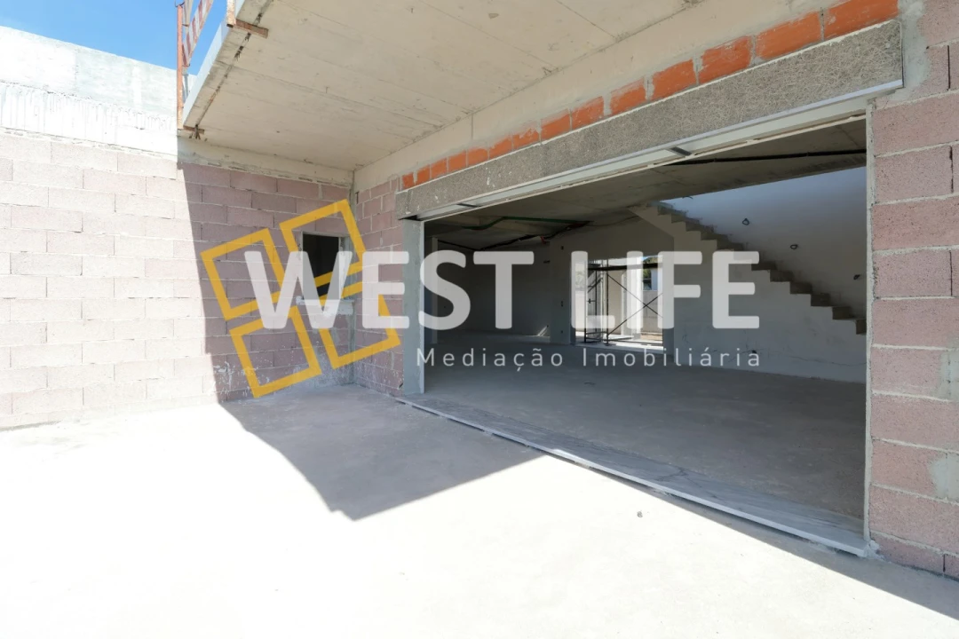 Moradia T4 para Venda em Ventosa Foto 18