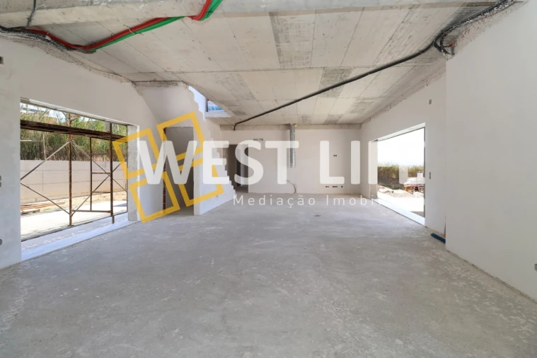 Moradia T4 para Venda em Ventosa Foto 2